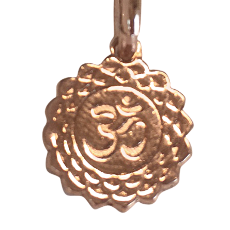 
                      
                        OM Pendant
                      
                    